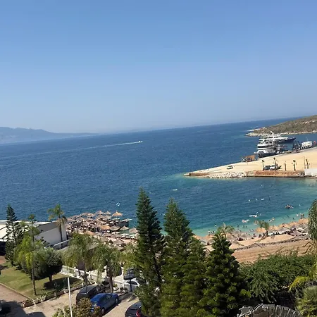 Seafront Horizon Апартаменты *