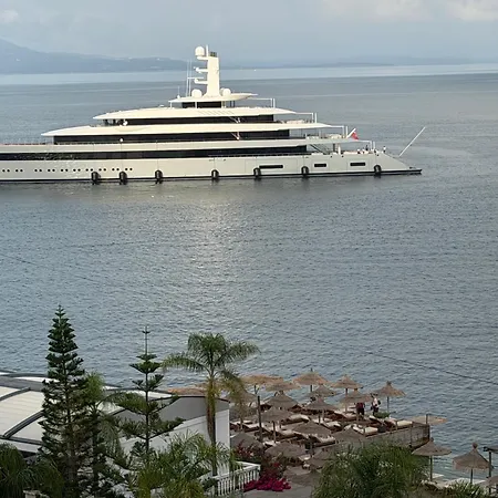 Апартаменты Seafront Horizon