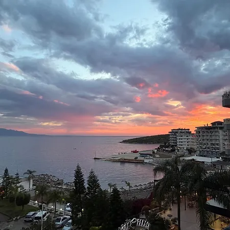 Seafront Horizon Саранда